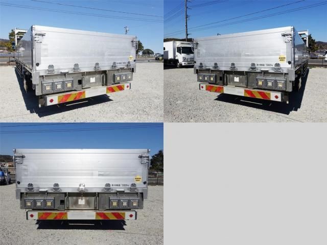 MITSUBISHI FUSOU FIGHTER 2015