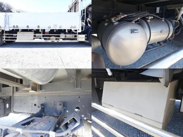 MITSUBISHI FUSOU FIGHTER 2015