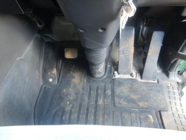 NISSAN DIESEL Quon 2008