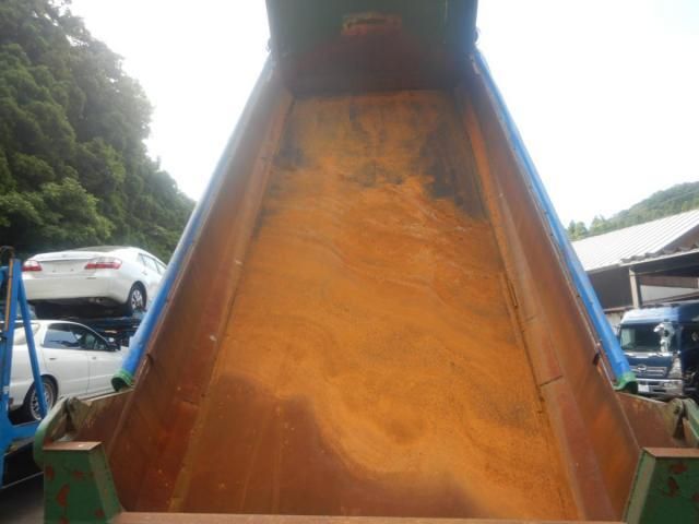 NISSAN DIESEL Quon 2008