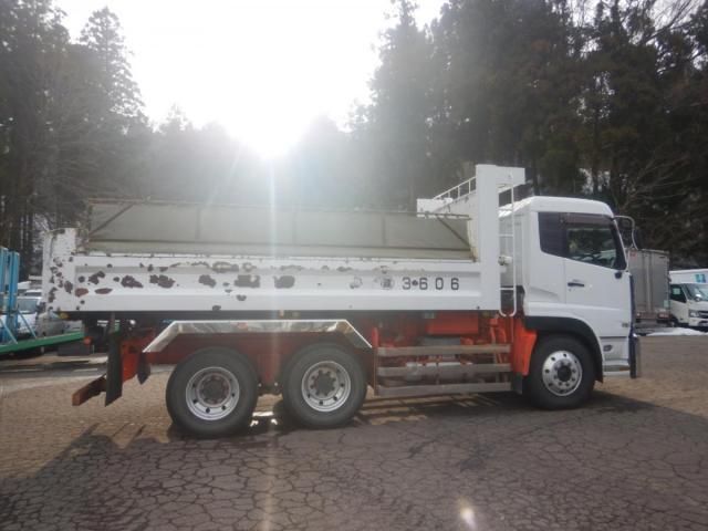 NISSAN DIESEL Quon 2006