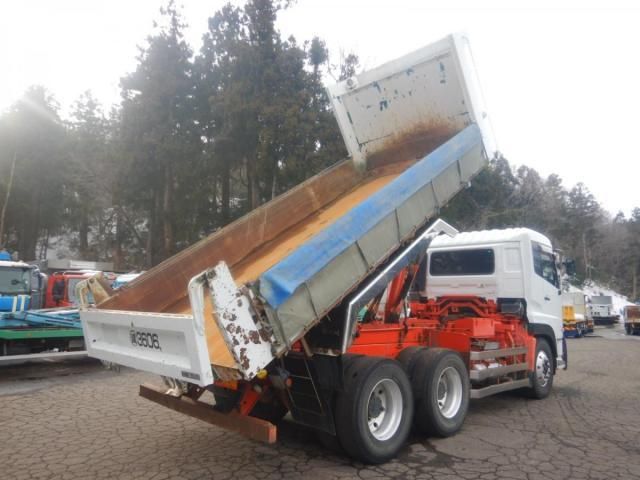 NISSAN DIESEL Quon 2006