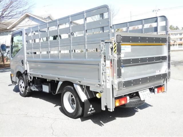 MITSUBISHI CANTER GUTS 2018