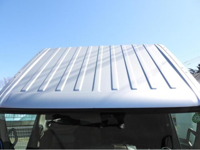 MITSUBISHI CANTER GUTS 2018