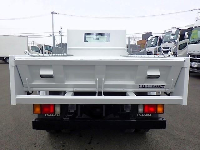 ISUZU ELF 2016