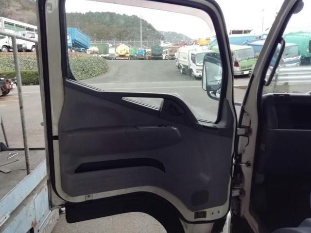 MITSUBISHI CANTER 2010