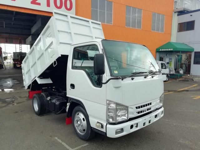 ISUZU ELF 2015