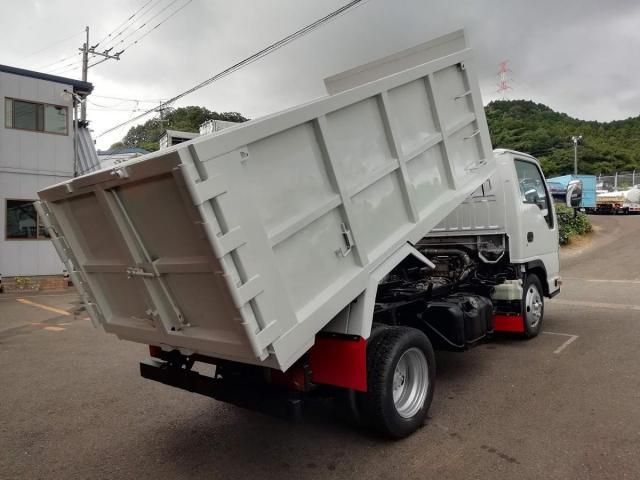 ISUZU ELF 2015