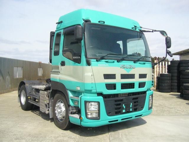 ISUZU GIGA 2013