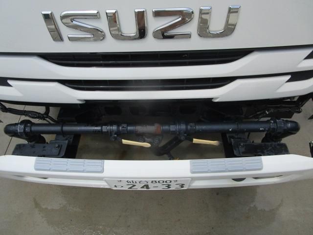 ISUZU FORWARD 2018