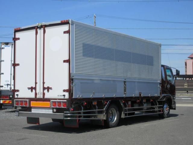 MITSUBISHI FUSOU FIGHTER 2006