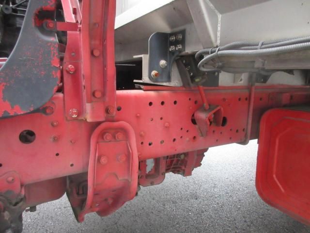 MITSUBISHI FUSOU FIGHTER 2006