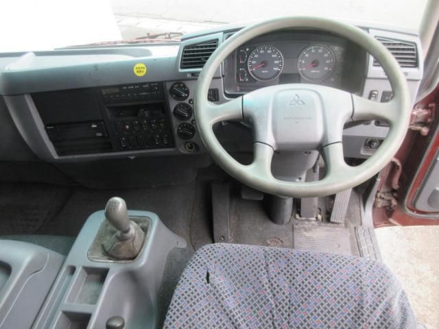 MITSUBISHI FUSOU FIGHTER 2006