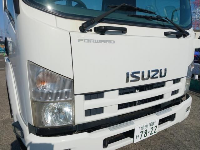 ISUZU FORWARD 2012