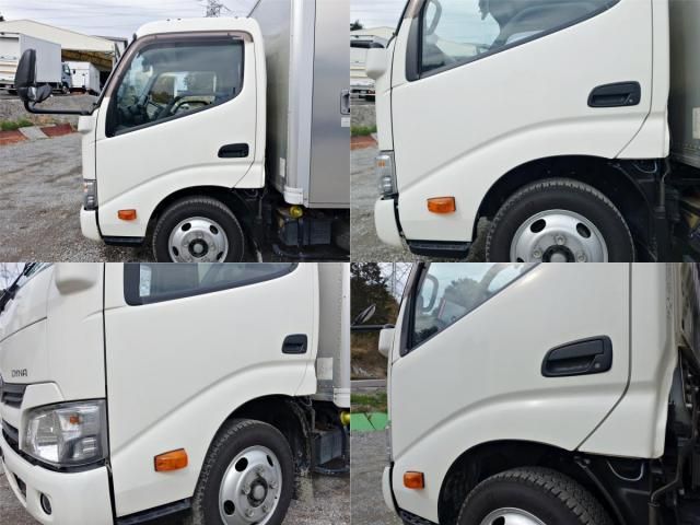 TOYOTA DYNA 2017