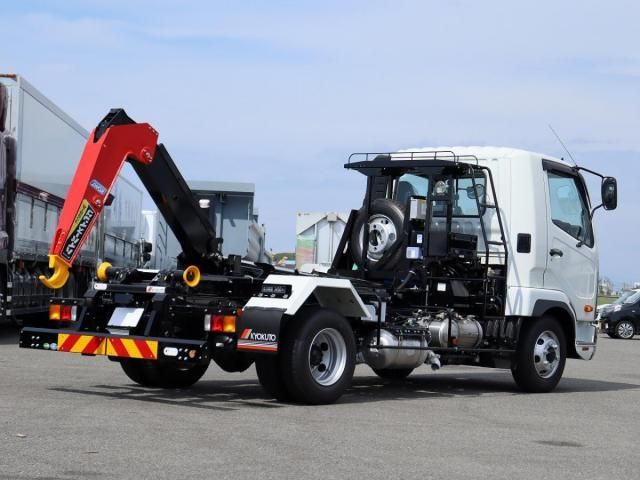 MITSUBISHI FUSOU FIGHTER 2025