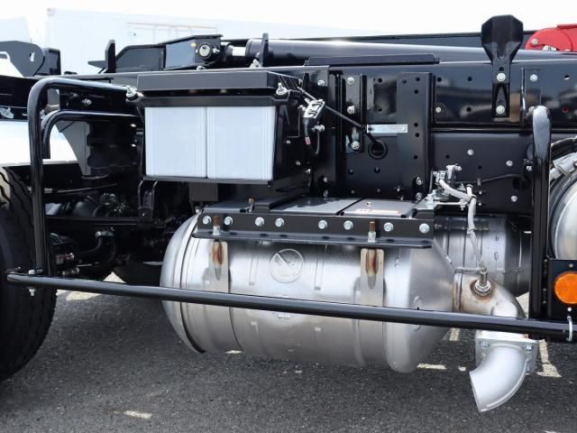 MITSUBISHI FUSOU FIGHTER 2025