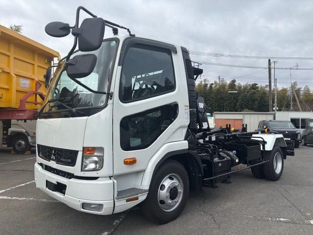 MITSUBISHI FUSOU FIGHTER 2024