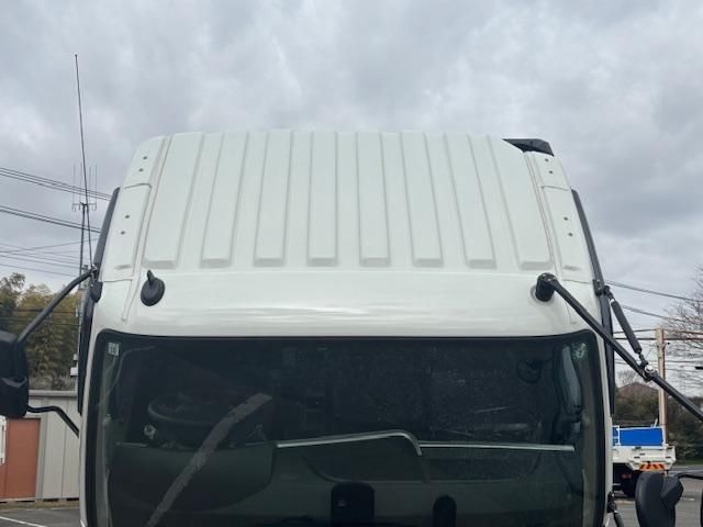 MITSUBISHI FUSOU FIGHTER 2024