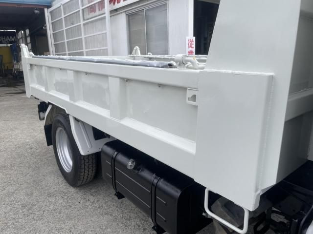 MITSUBISHI CANTER 2014