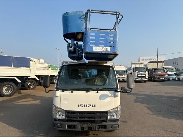 ISUZU ELF 2007