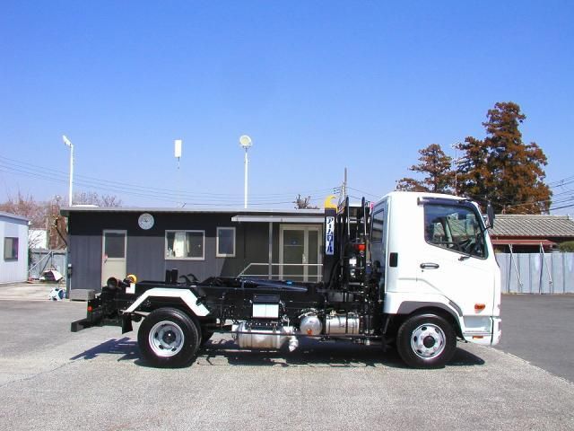 MITSUBISHI FUSOU FIGHTER 2024