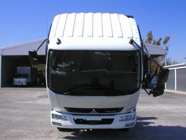 MITSUBISHI FUSOU FIGHTER 2024