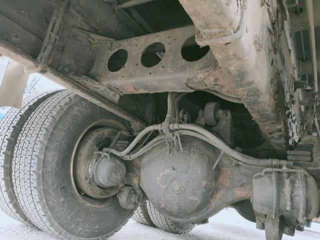 MITSUBISHI FUSOU SUPER GREAT 2002