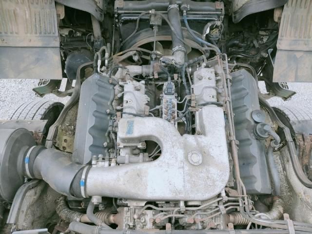 MITSUBISHI FUSOU SUPER GREAT 2002