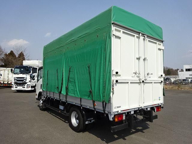 ISUZU ELF 2021