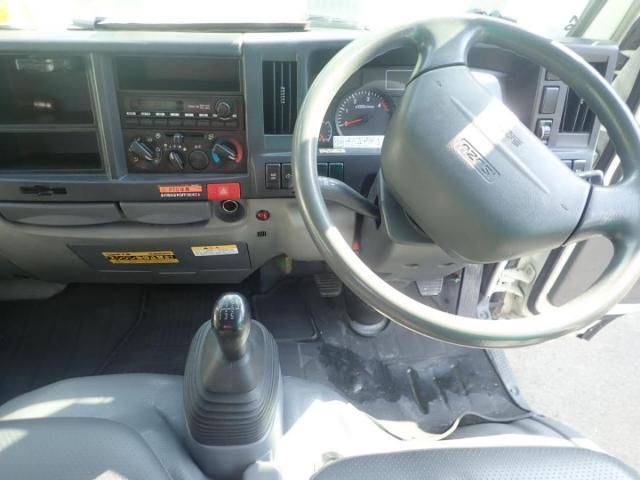 ISUZU ELF 2010
