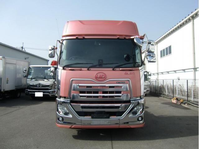 NISSAN DIESEL Quon 2019