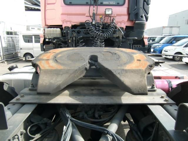 NISSAN DIESEL Quon 2019