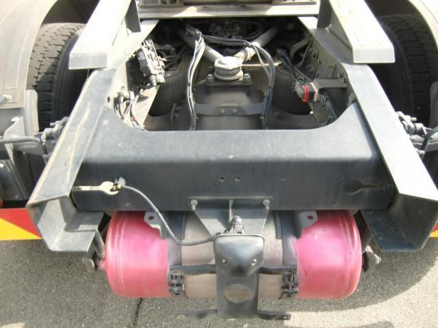 NISSAN DIESEL Quon 2019