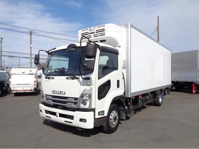 ISUZU FORWARD 2022