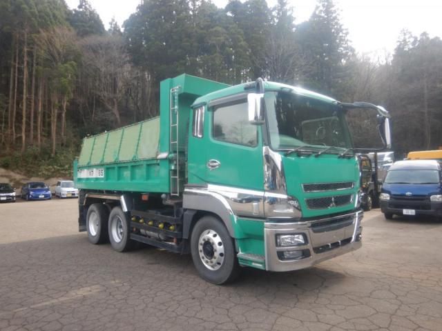 MITSUBISHI FUSOU SUPER GREAT 2011