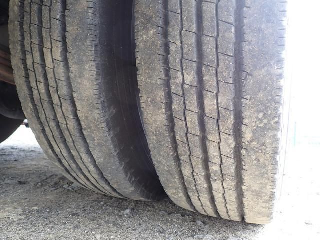 MITSUBISHI CANTER 2006