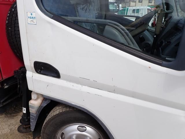 MITSUBISHI CANTER 2006