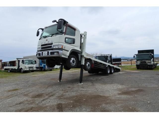 MITSUBISHI FUSOU SUPER GREAT 2004