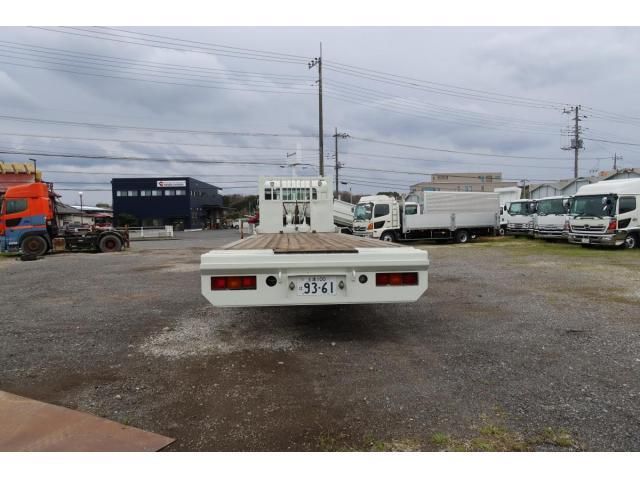 MITSUBISHI FUSOU SUPER GREAT 2004