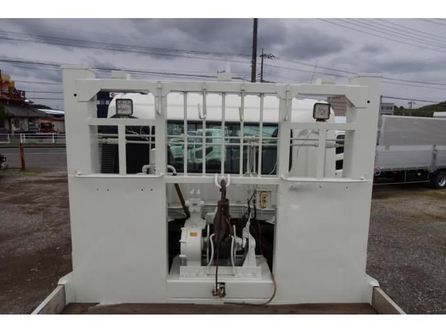 MITSUBISHI FUSOU SUPER GREAT 2004