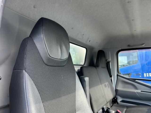 MITSUBISHI CANTER 2016