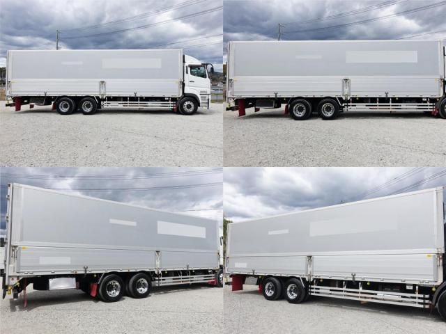 MITSUBISHI FUSOU SUPER GREAT 2012