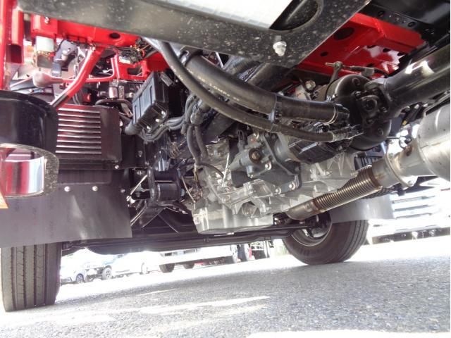 MITSUBISHI CANTER 2024