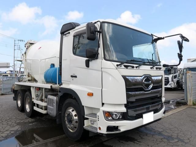 HINO PROFIA 2021