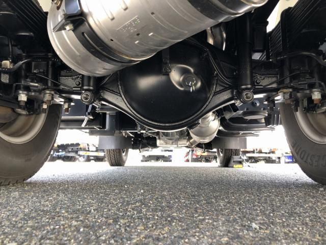 MITSUBISHI CANTER 2024