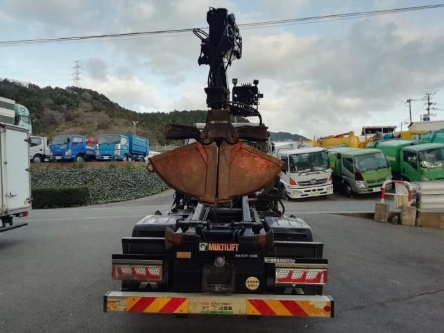 MITSUBISHI FUSOU FIGHTER 2012