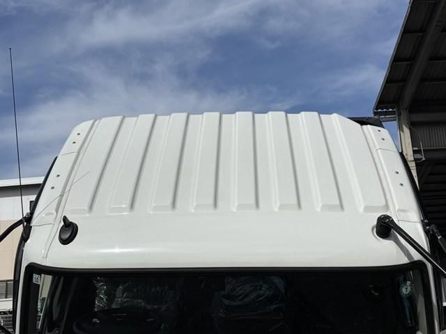 MITSUBISHI FUSOU FIGHTER 2024