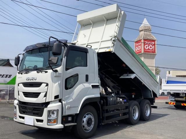 ISUZU GIGA 2023