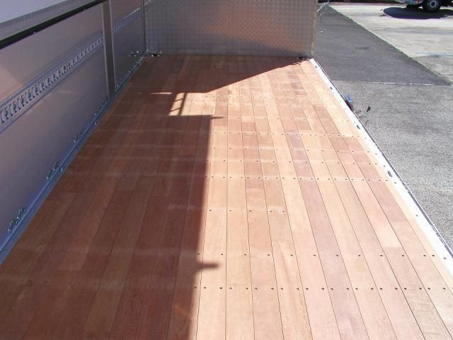 MITSUBISHI FUSOU FIGHTER 2024